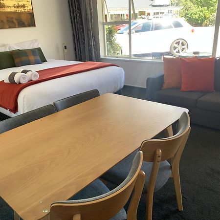 Alpine Motel Ванака Екстер'єр фото