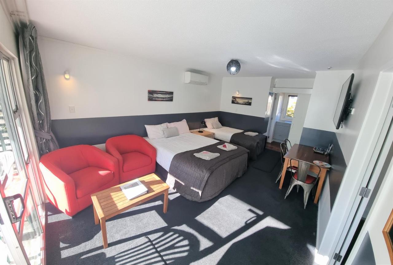 Alpine Motel Ванака Екстер'єр фото
