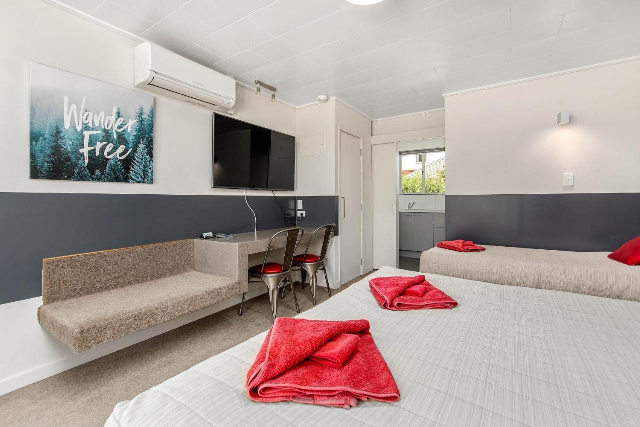 Alpine Motel Ванака Екстер'єр фото